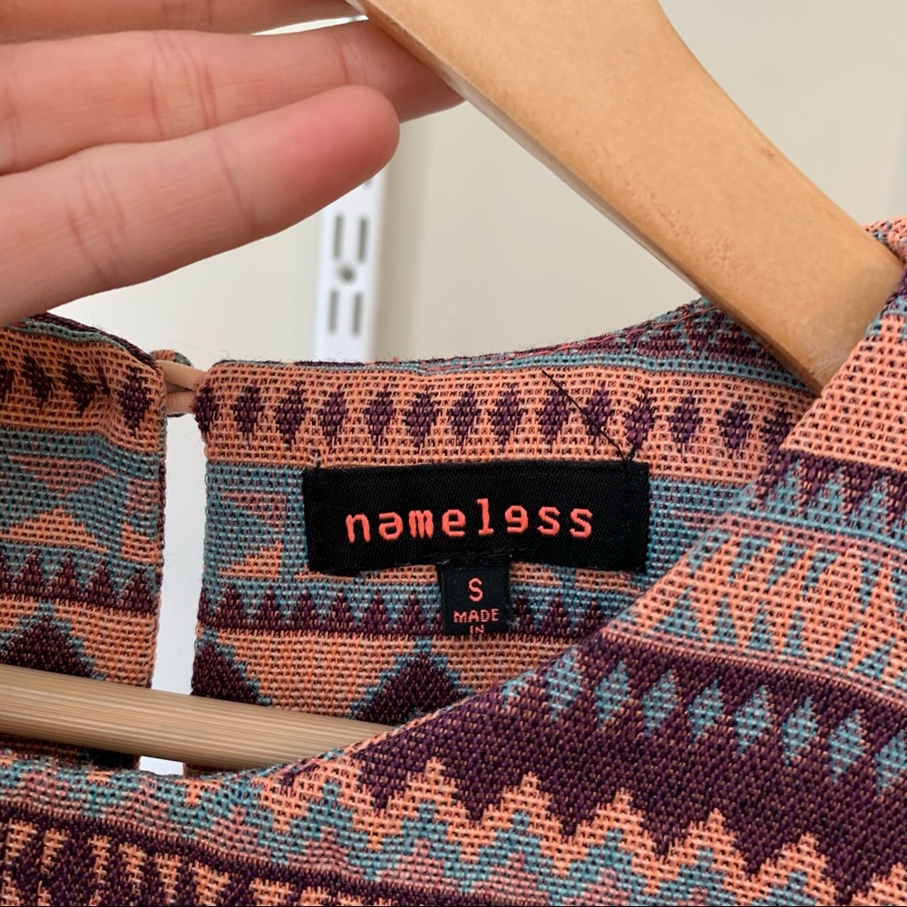 Aztec crop top - Picture 3 of 4